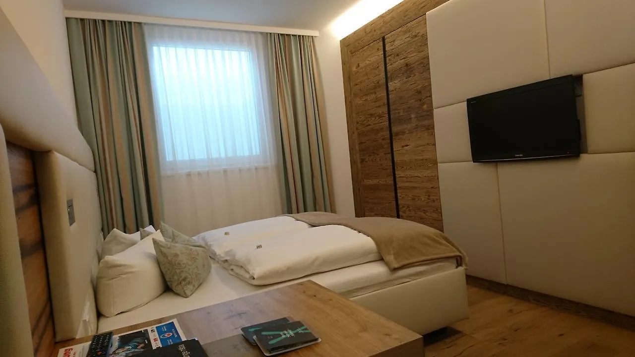 Alpinlounge Raetia Appartements Ischgl 0*,  Austria