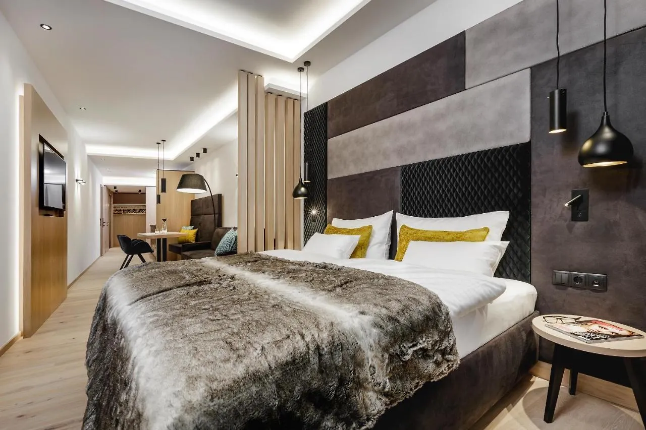 Apartament Alpinlounge Raetia Appartements Ischgl Austria