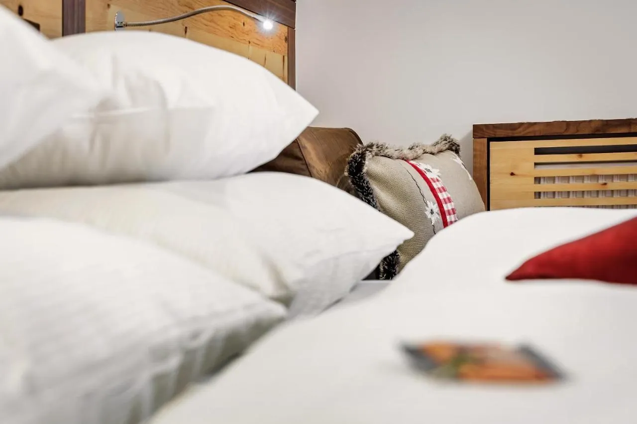 Apartament Alpinlounge Raetia Appartements Ischgl Austria