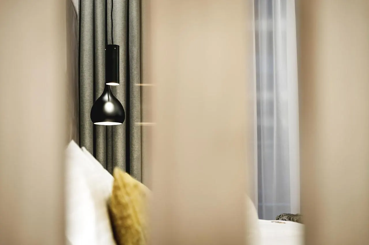 Alpinlounge Raetia Appartements Ischgl